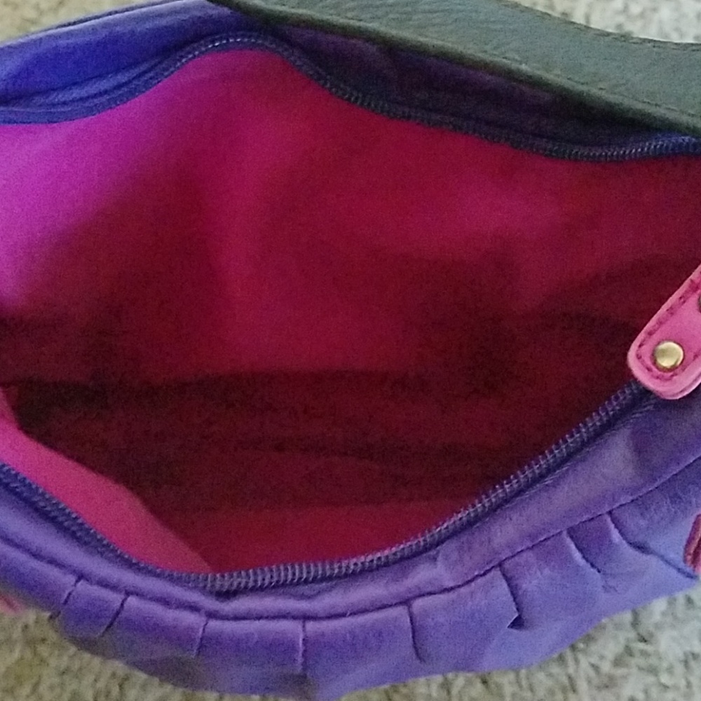 Purse - Picture 3 of 3